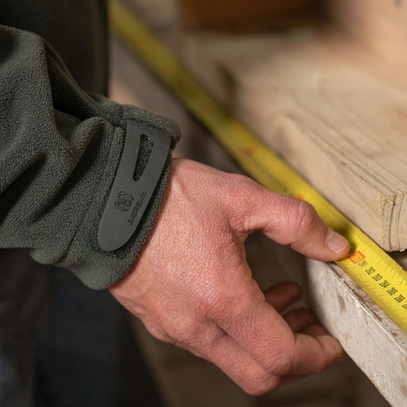 black zip up hoodie womens