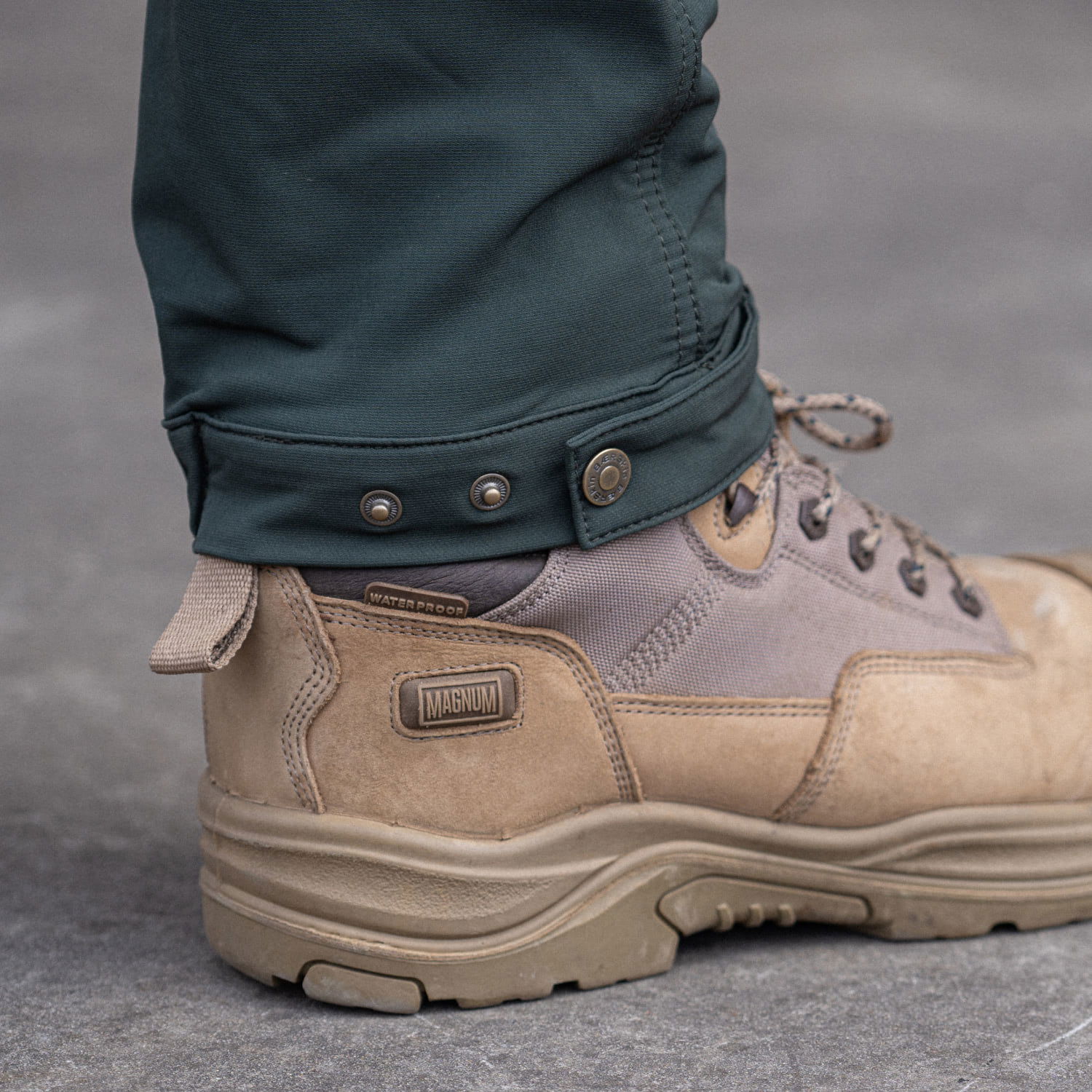 bs-cargo-pants-image-03.jpg