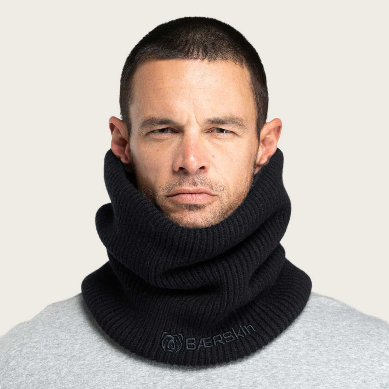 Merino Survivor Neck Gaiter Black