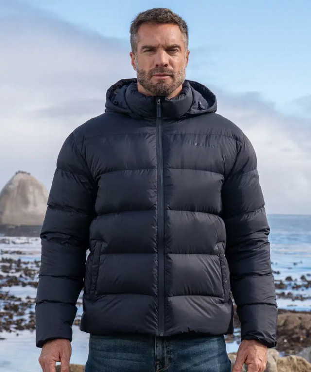 BÆRSkin Tough Puffer Hoodie