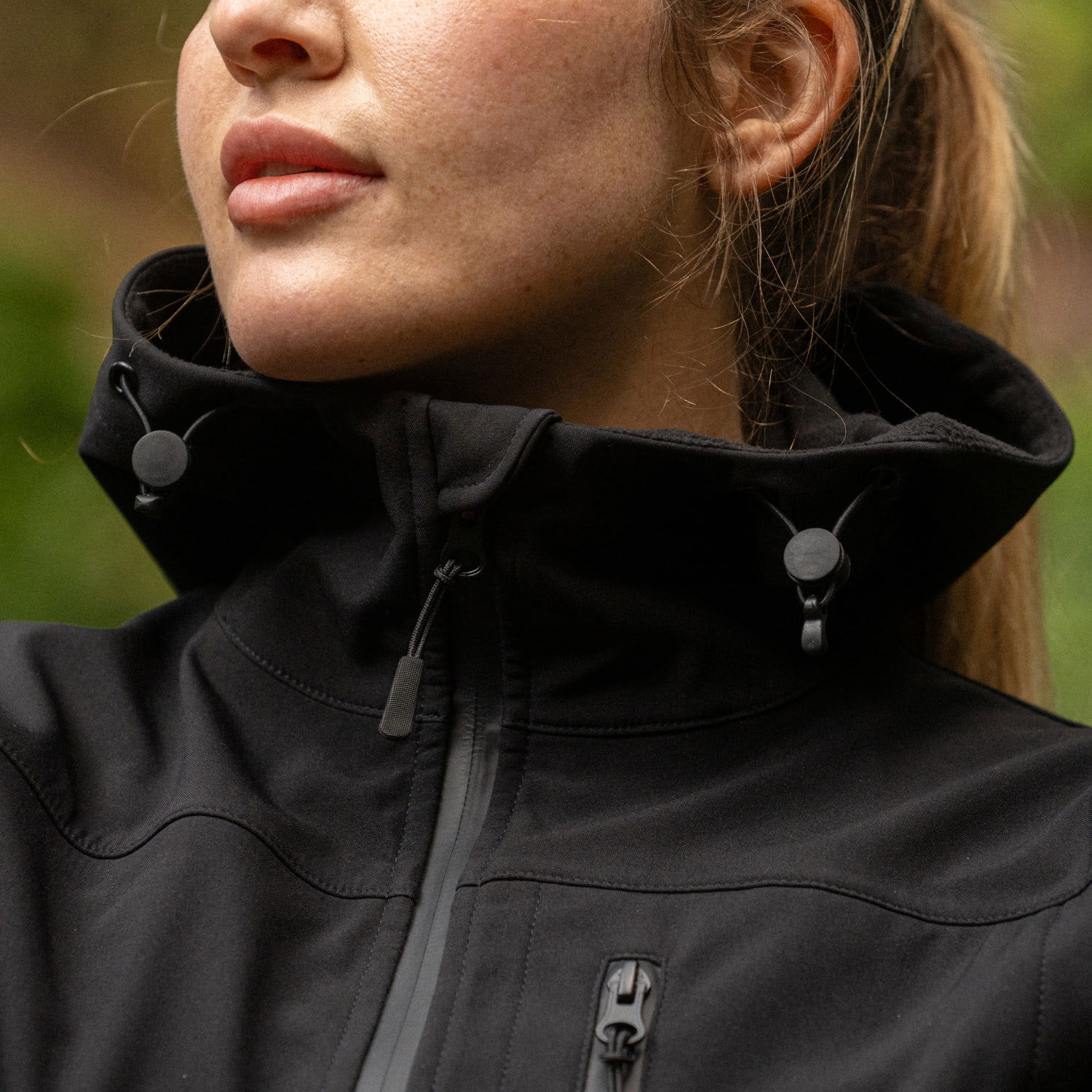 20260105_141649406-bs-softshell-jacket-women-black-image-02.jpg